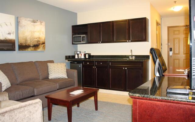Best Western Rocky Mountain House Inn & Suites