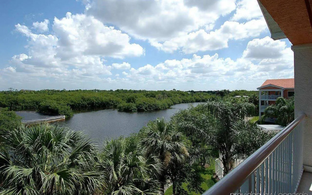DoubleTree Suites by Hilton Naples