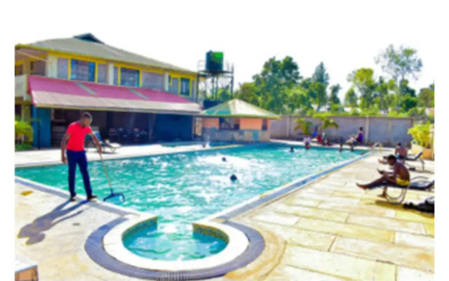 Rozala Motel