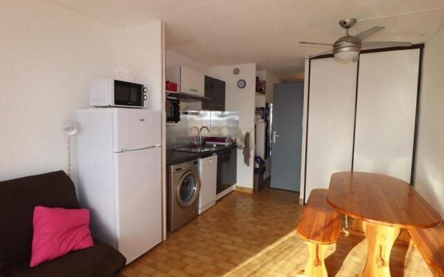 Appartement Le Grau-du-Roi, 1 pièce, 5 personnes - FR-1-307-140
