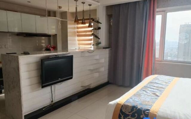Panjin Lianlian Apartment