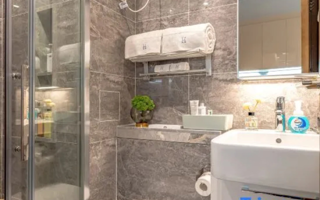 Meitu Time Apartment (Shenzhen Futian Store) – Bathroom – Shenzhen
