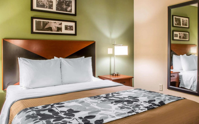 Sleep Inn & Suites of Lancaster County