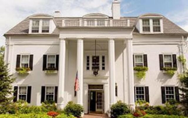 The Kittle House Inn