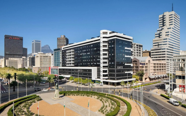 The Onyx Apartment Hotel by NEWMARK