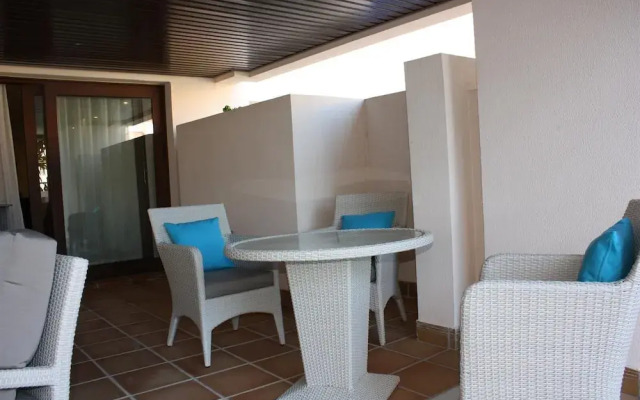 Beach Apartment with Private Pool