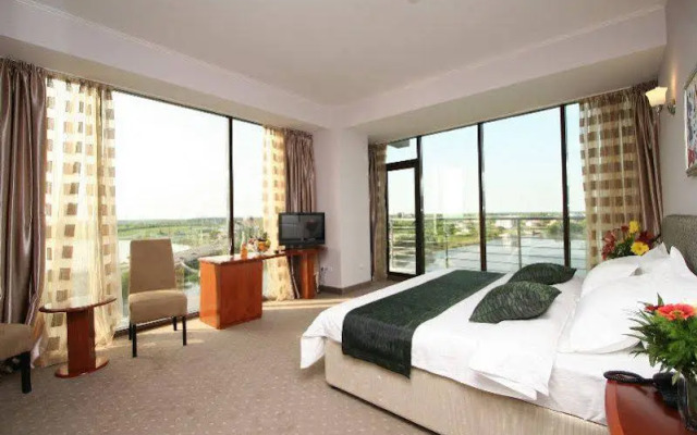 Mirage Snagov Hotel & Resort