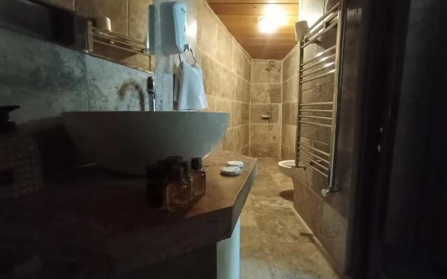 Sandik Cave Hotel