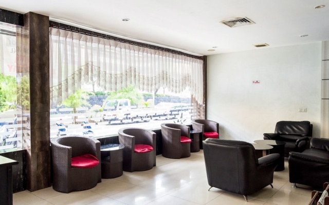 OYO 664 Romance Hotel – Lobby – Batam
