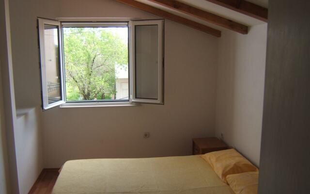 Apartments Emil