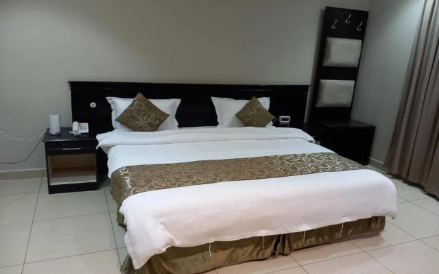 Al Joud House Furnished Apartments