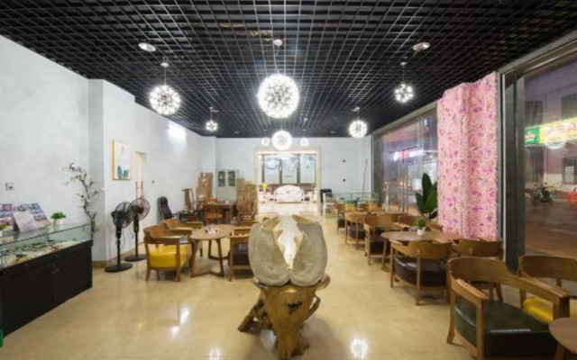 Haikou Star Dream Hotel (Meilan Airport)