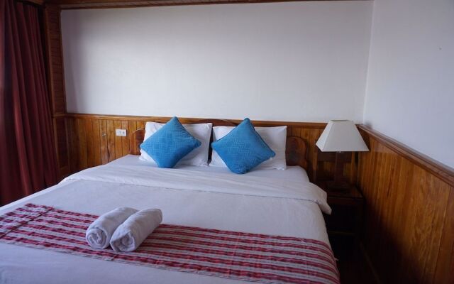 Suksomboon Hotel Chiangkhan