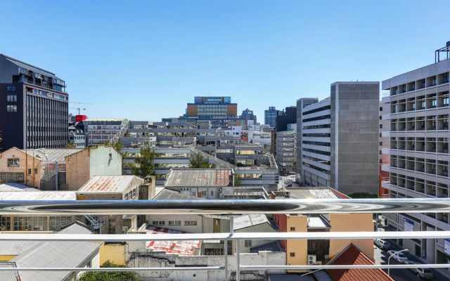 Panoramic Sentinel Apartment 707