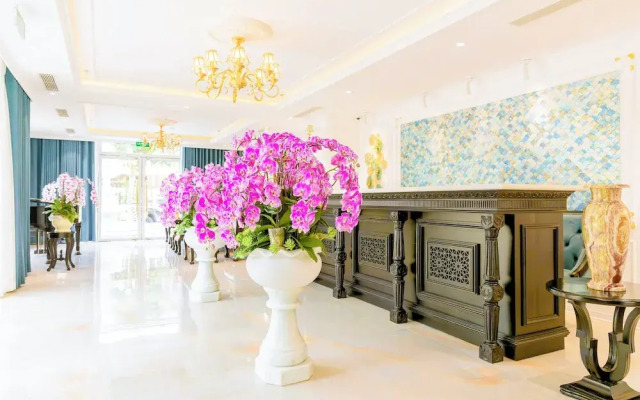 Leo Mansion Luxury Serviced Apartment