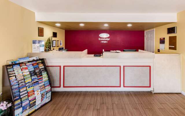 Econo Lodge