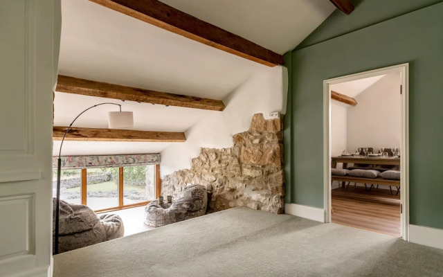 Long Ashes - Netherside Barn