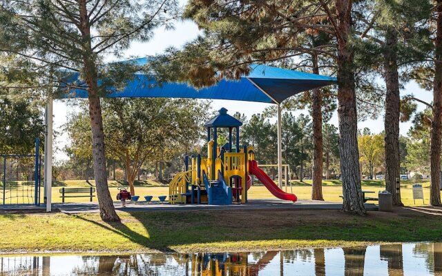 Val Vista Lakes! Gilbert 3BD - Beautiful Oasis