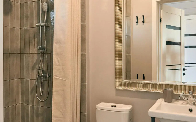 Дом у Святого Источника близ Дивеево