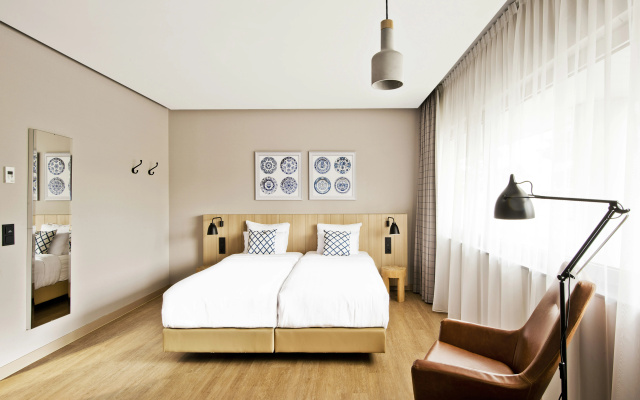 Urban Lodge Hotel - Image 7