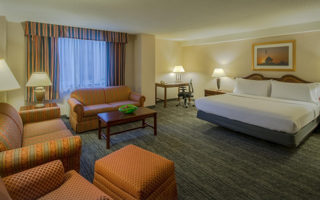 Holiday Inn Arlington at Ballston, an IHG Hotel