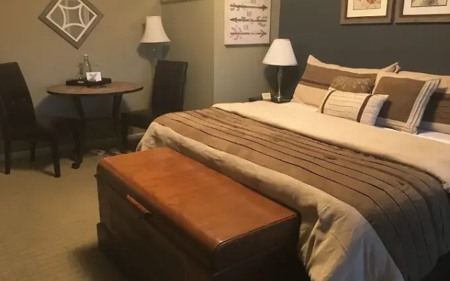 The Speckled Hen Inn B&B