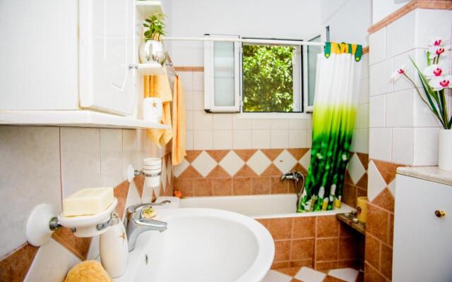 Dimitra Apartments & Studios