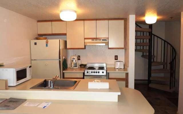 Summit at Granby Resort by RMG