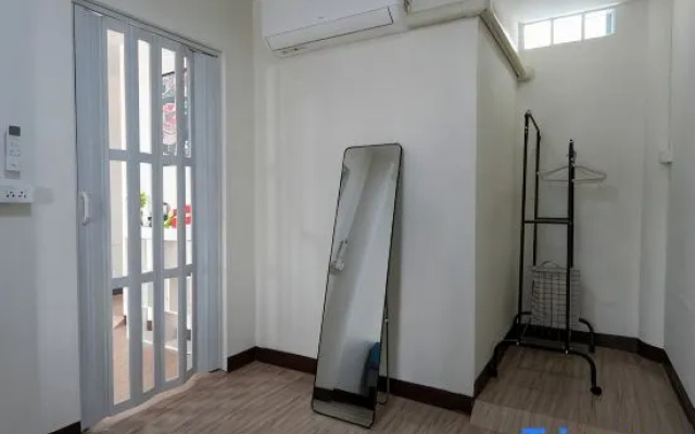 Room B - Baan ABC at 112