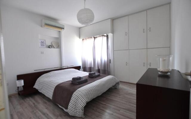 CozyApt NICOSIA 2 Bdr