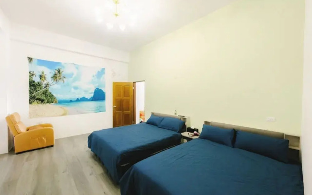 Grand Whale B&B Green Island