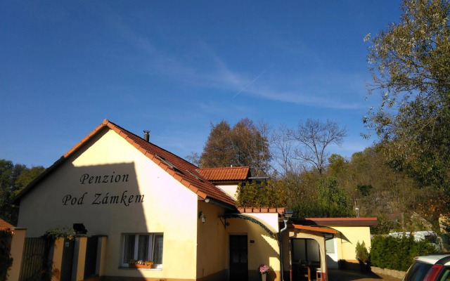Penzion Pod Zámkem
