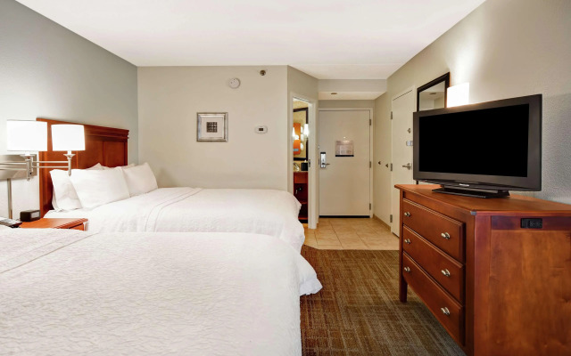 Hampton Inn St. Louis/Westport