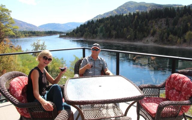 The River Haus Bed and Breakfast
