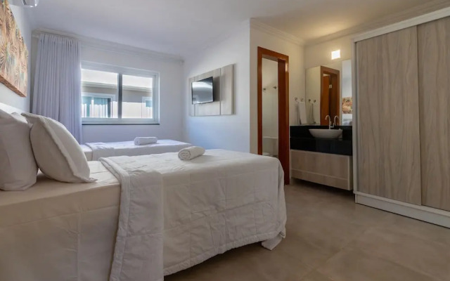 Houses in Condominium Near Pitinga Beach - MGI