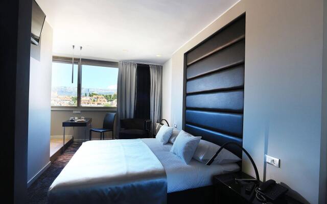 The View Luxury Rooms