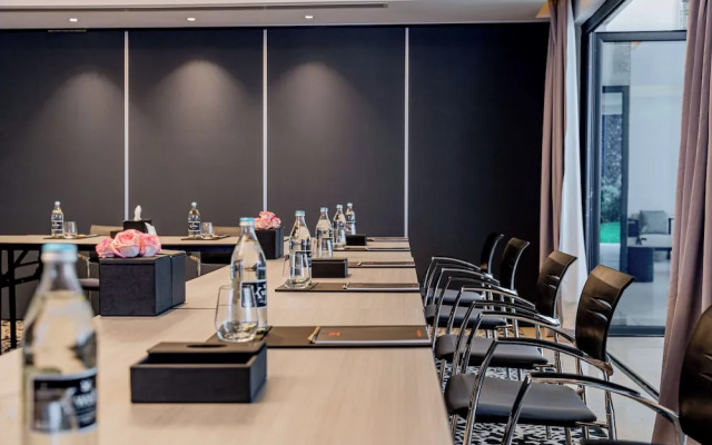 Kwetu Nairobi, Curio Collection by Hilton