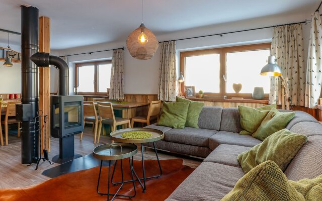 Luxurious Holiday Home in Rauris With ski Storage and bbq