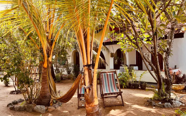 Little Lagoon Hostel