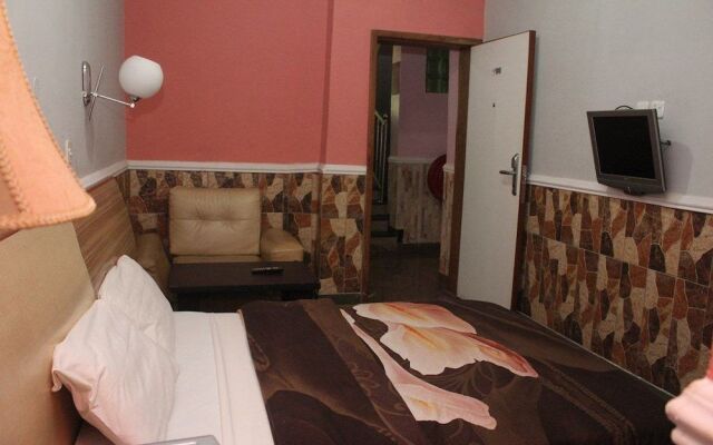 Vicmike Villa
