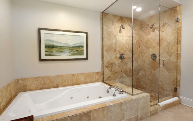 Villa Coyaba by 360 Blue