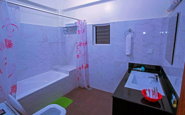 Hotel Spring