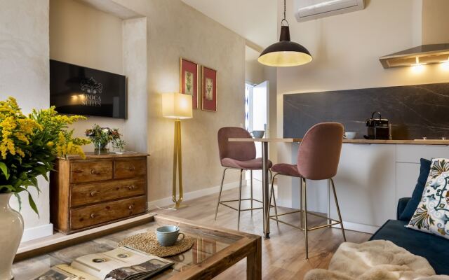 Casa Sevilla 1855 Suites by Época