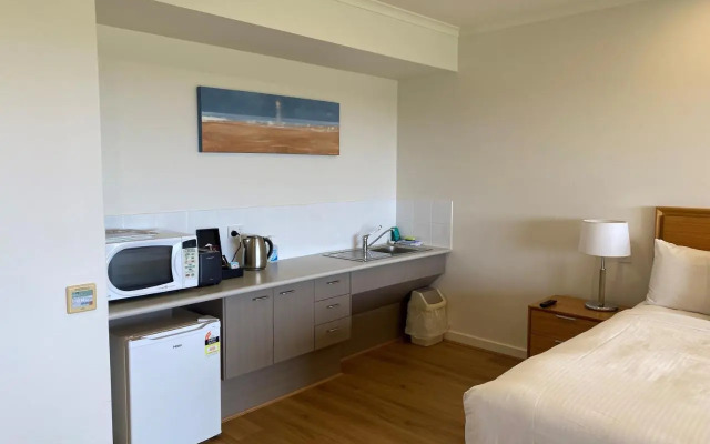 Grand Mercure Links Lady Bay
