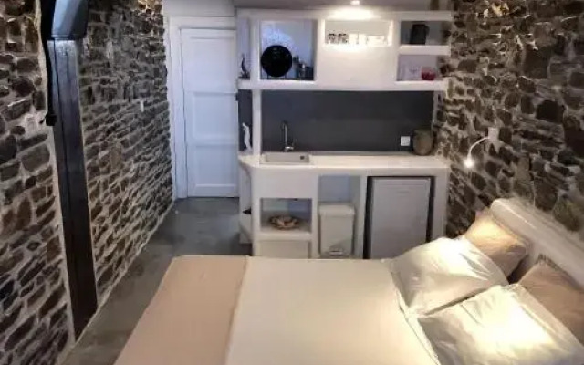Milos Dream Life