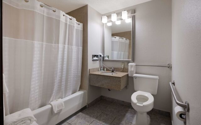 Quality Inn Hall of Fame