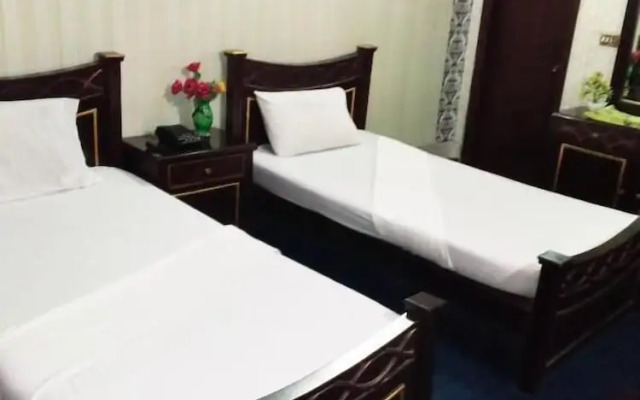 Royal Palace Hotel Lahore