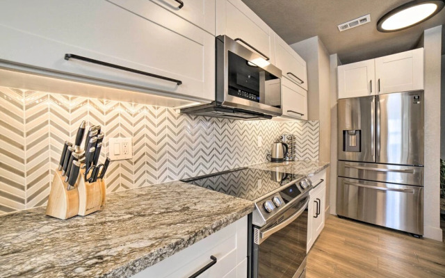 Modern Reno Abode Near Parks & Midtown!