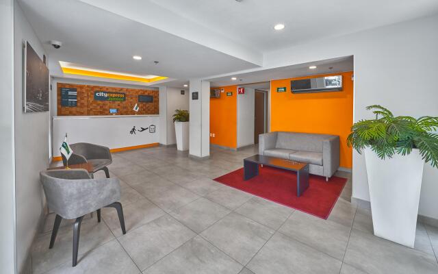 City Express Junior by Marriott Ciudad de México Sullivan