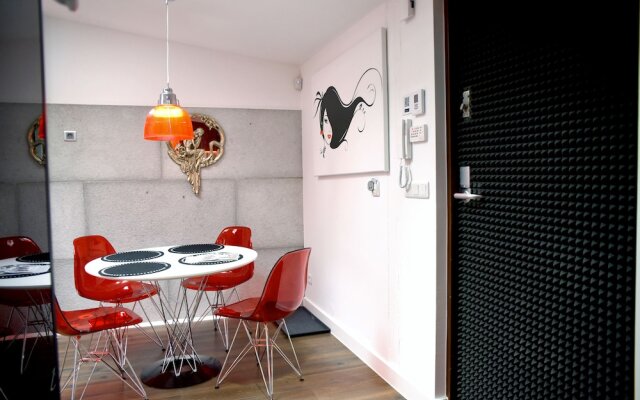 In the Attic Apartments